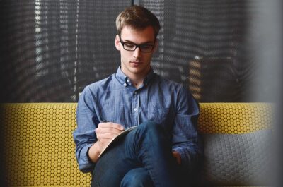 What Type Of Clothes Men Wear?